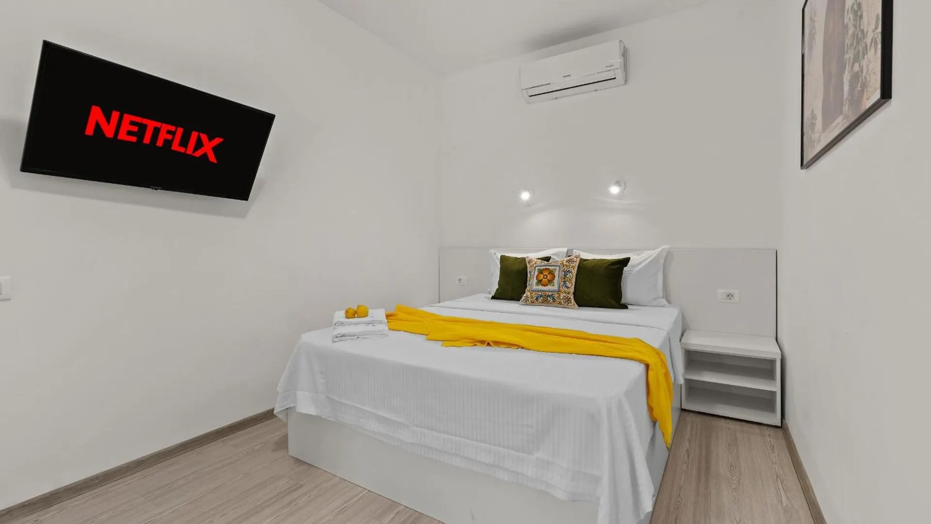 Old Town Comfort Bucharest Apartment